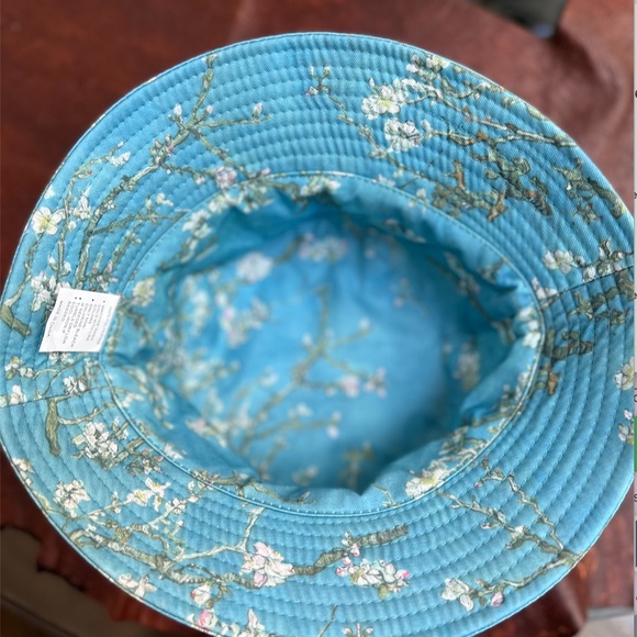 Van Gogh Accessories ? main image 6